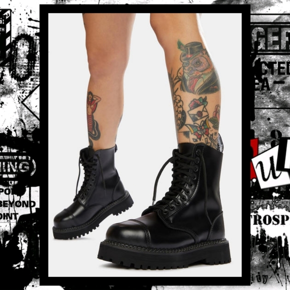 Dr Martens Louie Womens Leather Tattoo Print 8-Eyelet Boots in